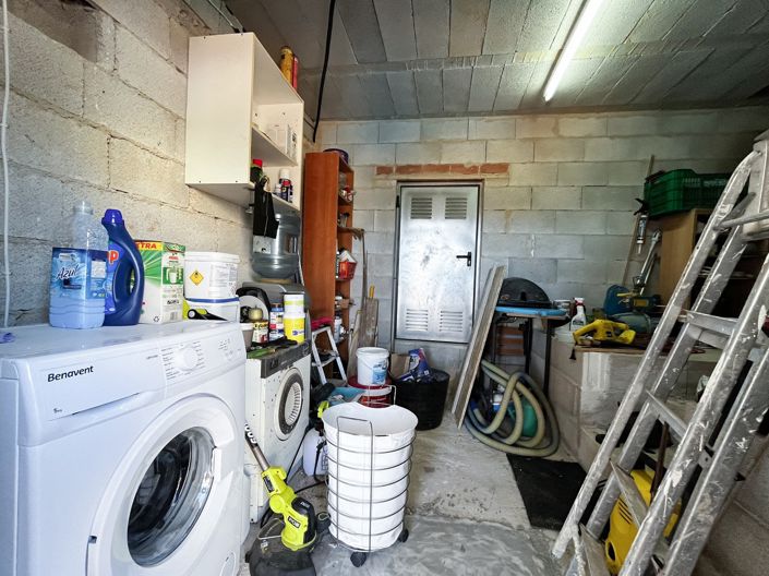 Image No.15-2 Bed Villa for sale