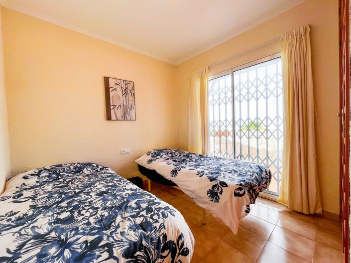 Image No.9-2 Bed Villa for sale