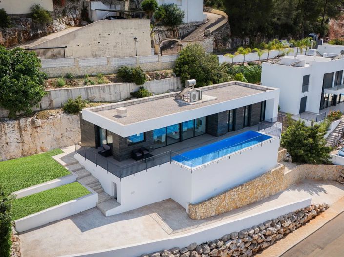 Image No.2-3 Bed Villa for sale