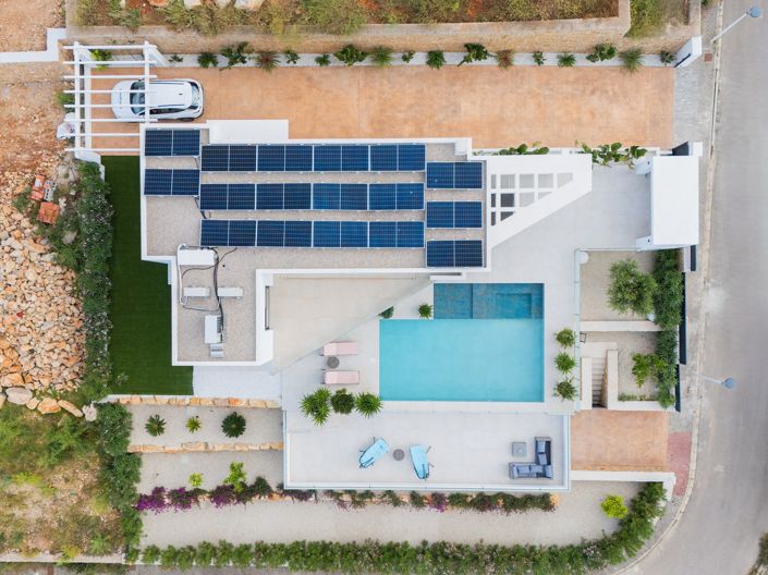 Image No.2-4 Bed Villa for sale