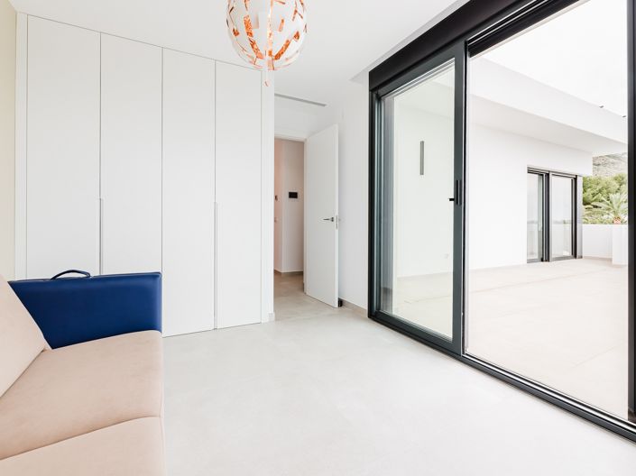 Image No.22-4 Bed Villa for sale