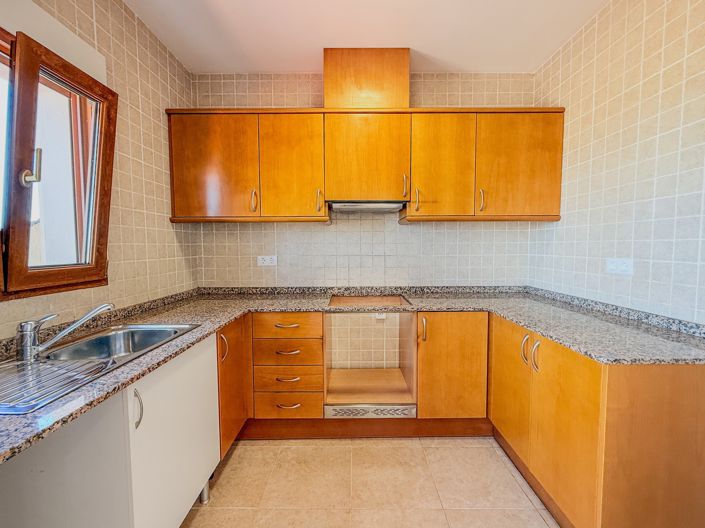 Image No.6-3 Bed Apartment for sale