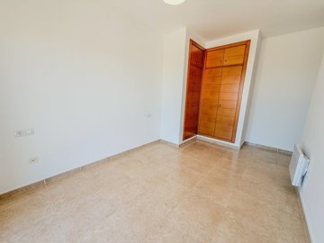 8536173