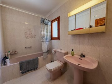 8536414