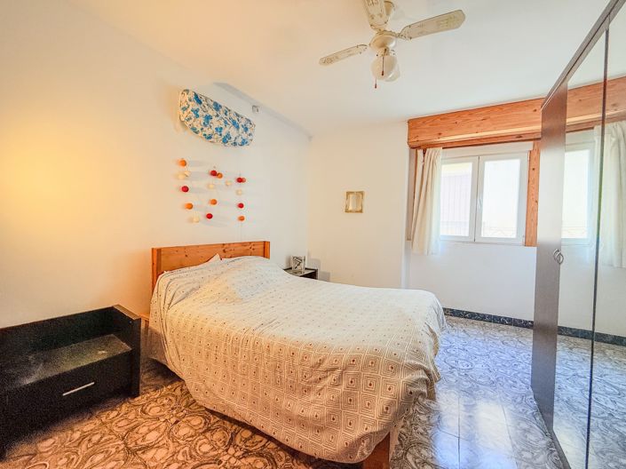 Image No.15-3 Bed Townhouse for sale