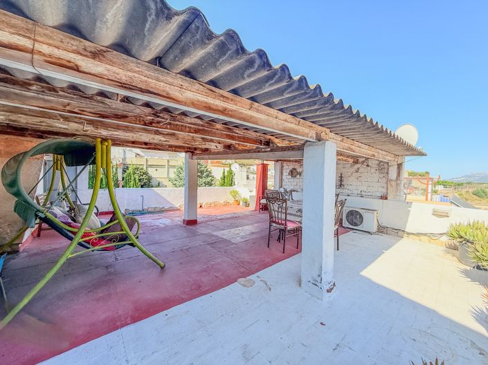 Image No.21-3 Bed Townhouse for sale