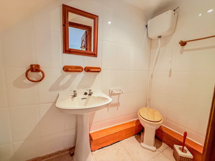 Image No.5-3 Bed Townhouse for sale