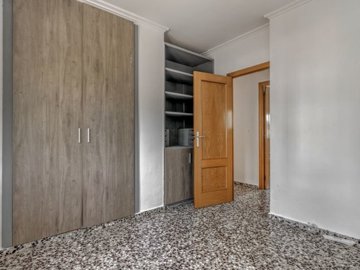 8538571