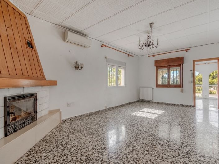 Image No.3-Villa de 4 chambres à vendre à Denia