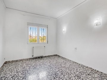8538566