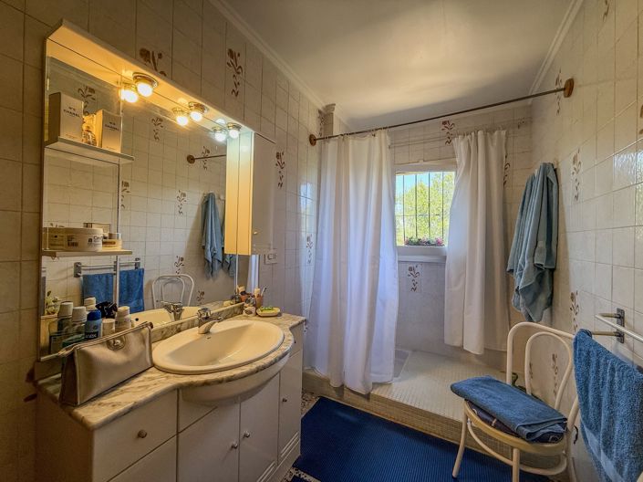 Image No.21-3 Bed Villa for sale