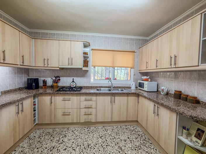 Image No.9-3 Bed Villa for sale