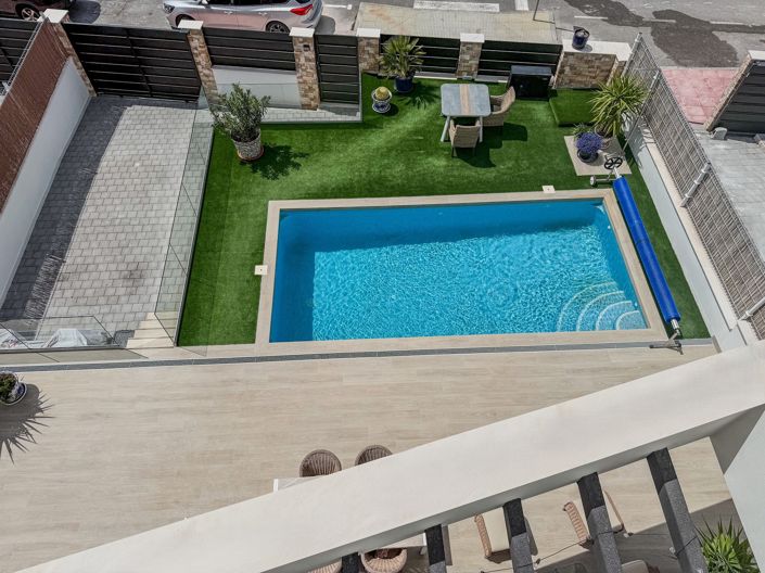 Image No.26-3 Bed Villa for sale