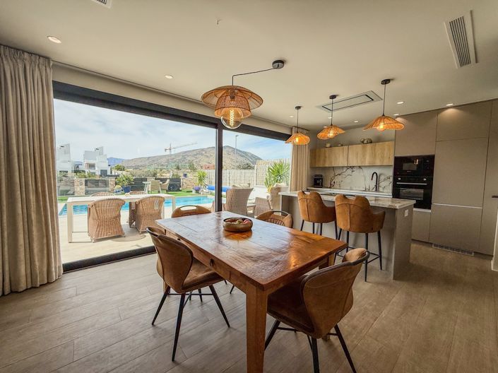 Image No.5-3 Bed Villa for sale