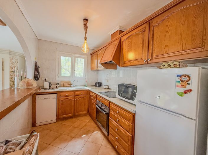 Image No.10-4 Bed Villa for sale