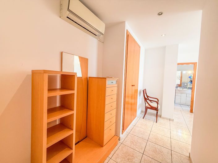 Image No.14-3 Bed Property for sale