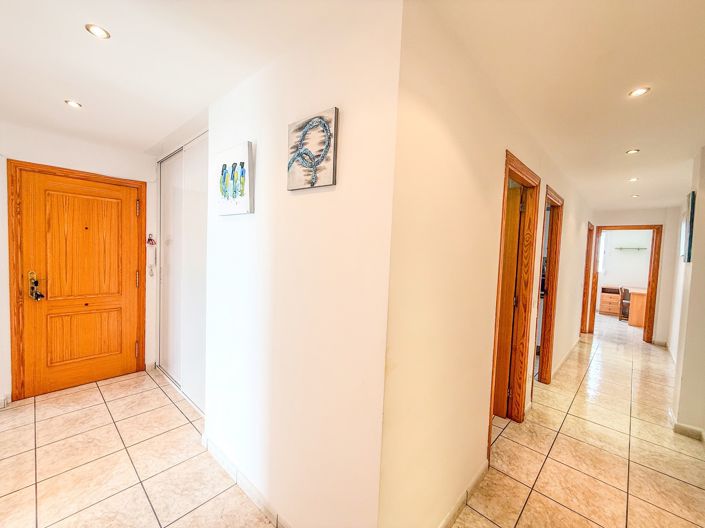 Image No.7-3 Bed Property for sale