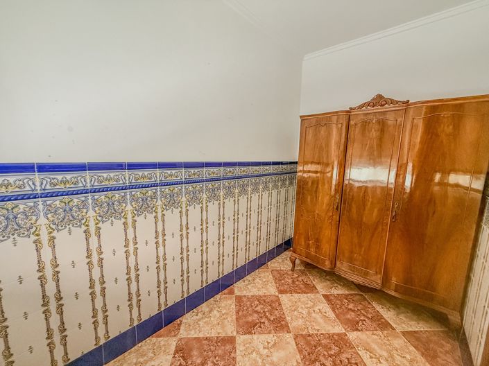 Image No.5-3 Bed Townhouse for sale