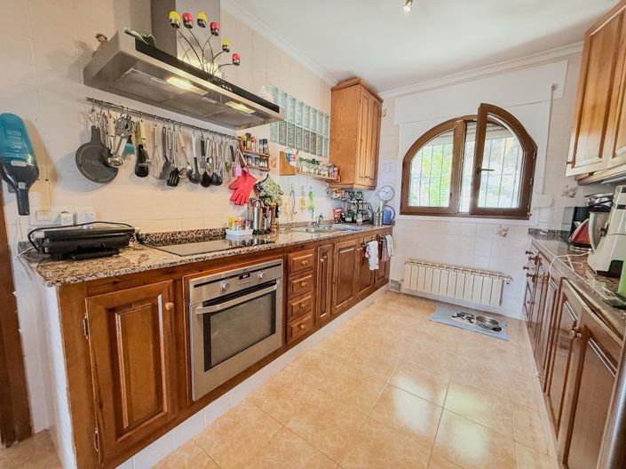 Image No.11-3 Bed Villa for sale