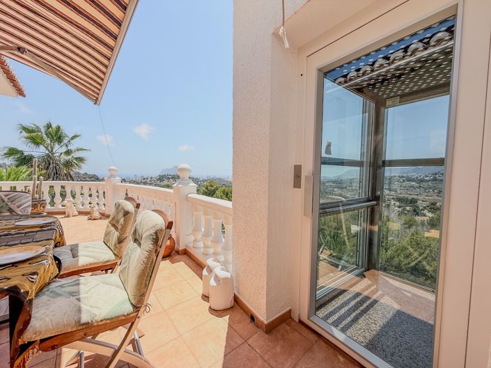 Image No.19-3 Bed Villa for sale