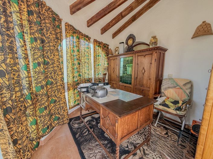 Image No.20-3 Bed Villa for sale