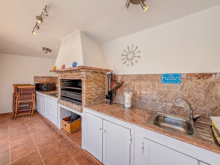 Image No.37-3 Bed Villa for sale