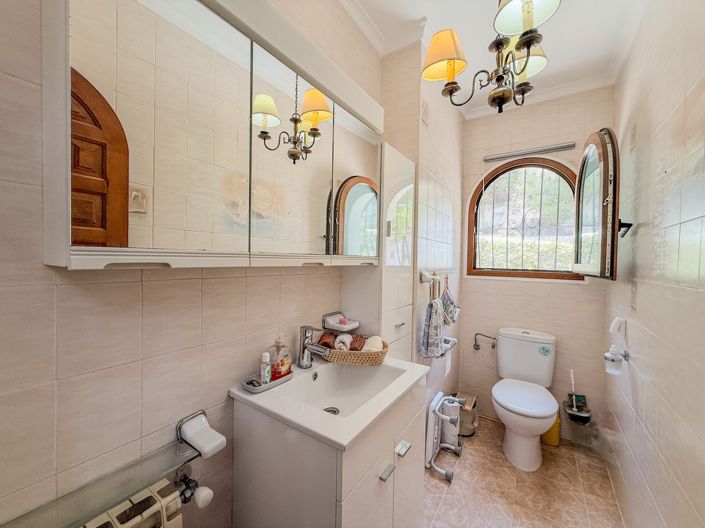 Image No.5-3 Bed Villa for sale