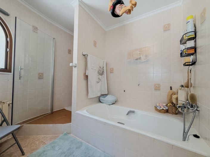 Image No.9-3 Bed Villa for sale