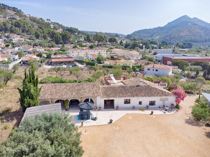 Image No.2-3 Bed Villa for sale