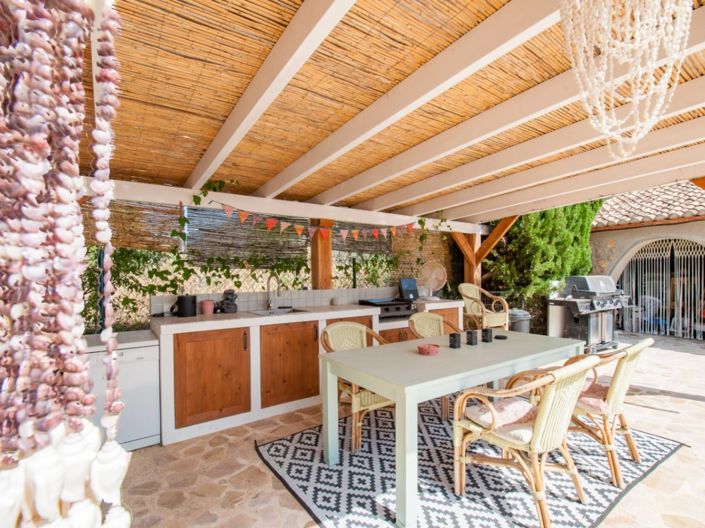 Image No.6-4 Bed Villa for sale