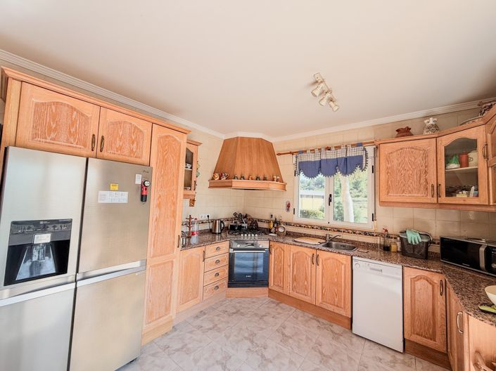 Image No.19-3 Bed Villa for sale