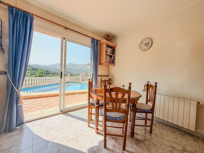 Image No.21-3 Bed Villa for sale