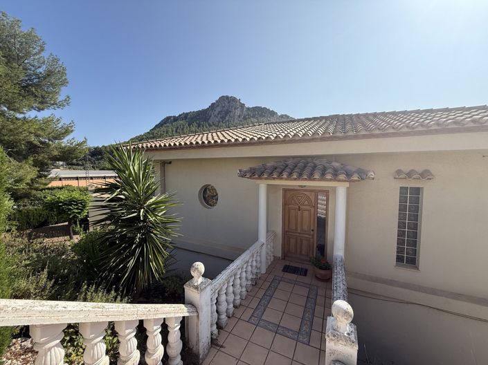 Image No.3-3 Bed Villa for sale