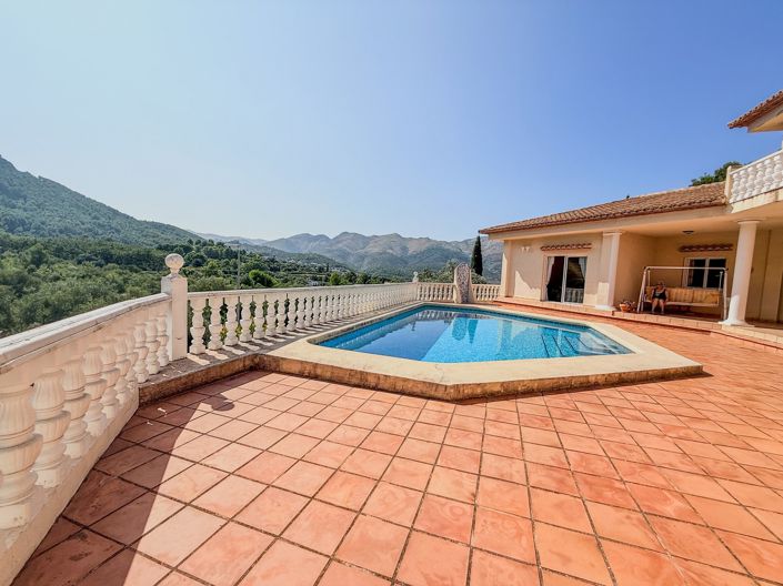 Image No.35-3 Bed Villa for sale