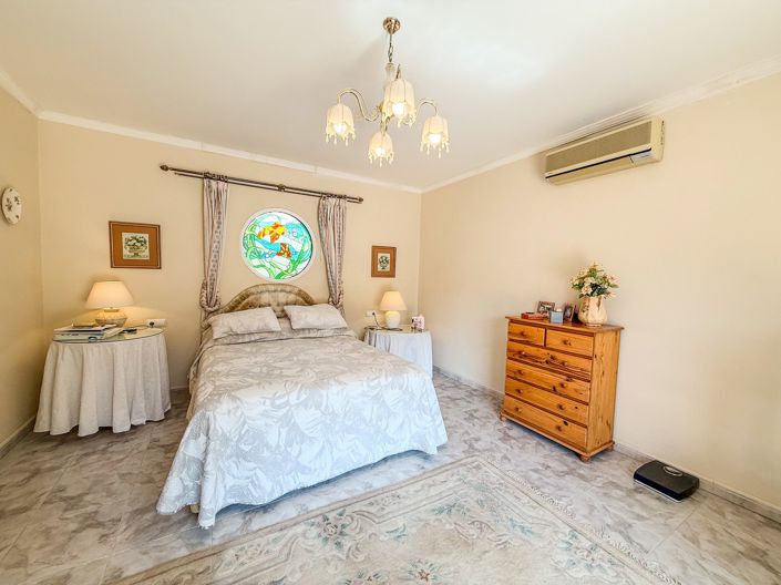 Image No.7-3 Bed Villa for sale