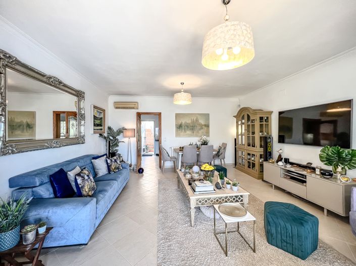 Image No.20-5 Bed Villa for sale