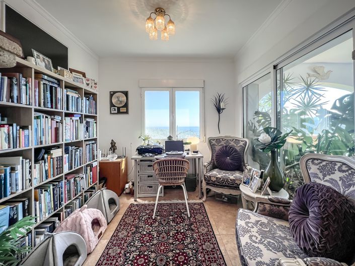 Image No.29-5 Bed Villa for sale