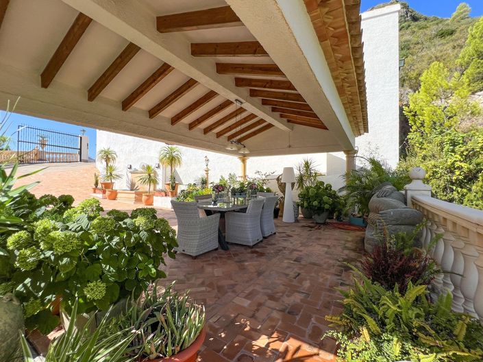 Image No.38-5 Bed Villa for sale