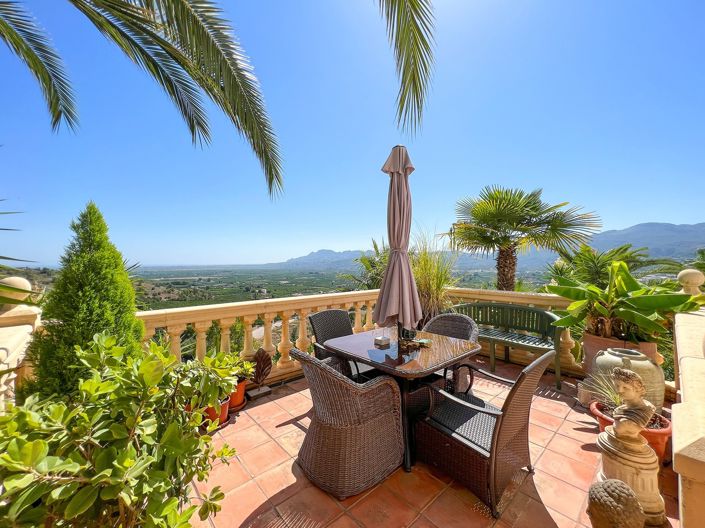 Image No.4-5 Bed Villa for sale