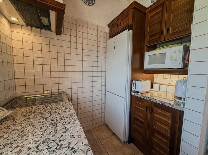 Image No.14-2 Bed Villa for sale