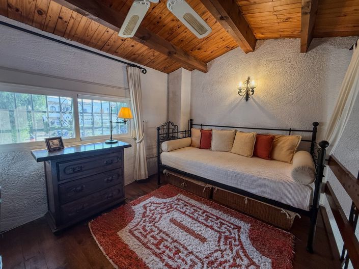 Image No.17-2 Bed Villa for sale