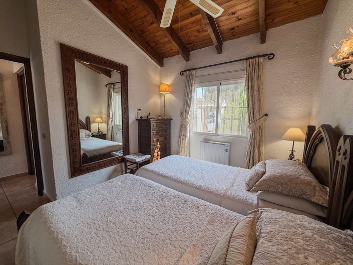 Image No.27-2 Bed Villa for sale