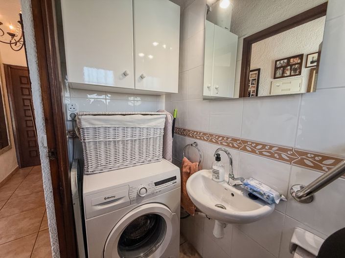 Image No.29-2 Bed Villa for sale