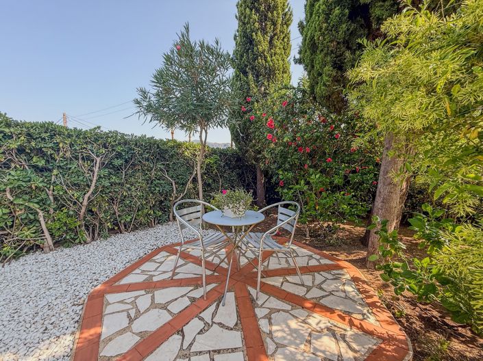 Image No.36-2 Bed Villa for sale