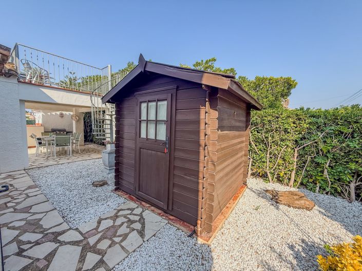 Image No.38-2 Bed Villa for sale