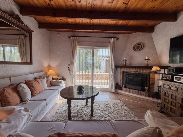 Image No.8-2 Bed Villa for sale