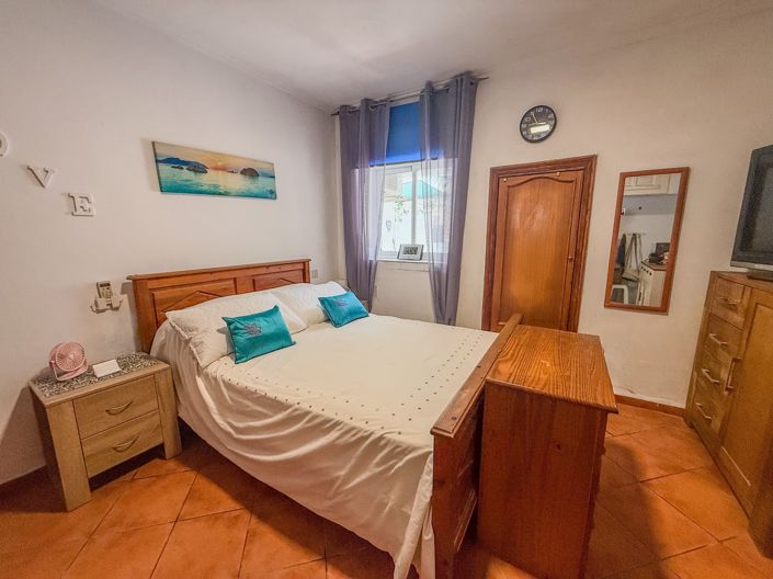 Image No.12-2 Bed Villa for sale