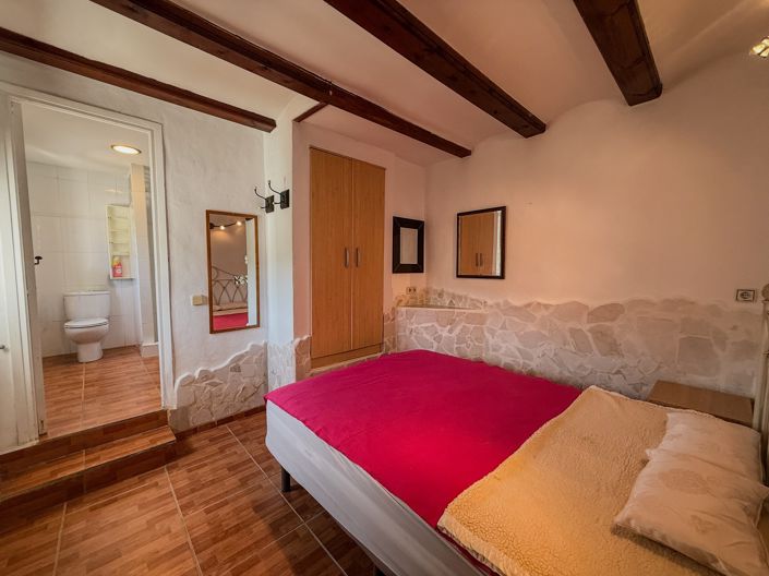 Image No.26-2 Bed Villa for sale