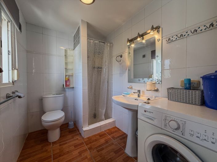 Image No.27-2 Bed Villa for sale