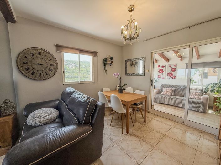 Image No.3-2 Bed Villa for sale